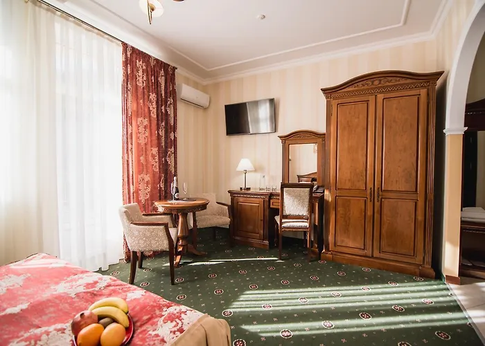 索菲亚酒店 4* 波利亚纳